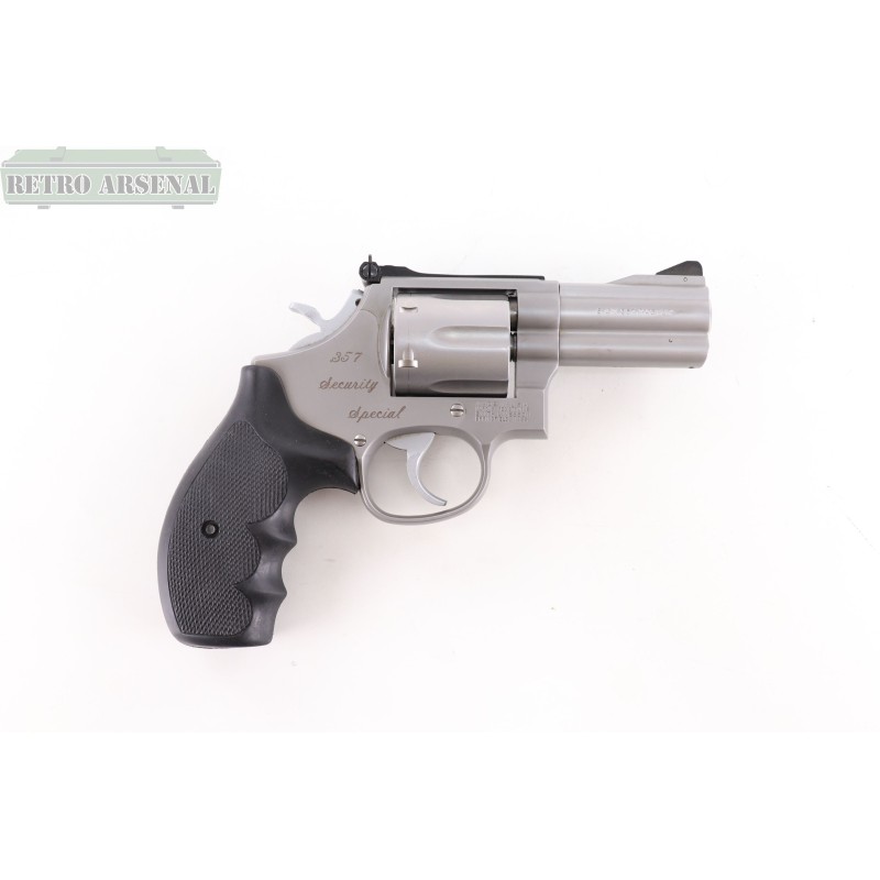 Smith & Wesson 686-3 Security Special Caliber .357Mag Smith & Wesson 686-3 Security Special Caliber .357Mag